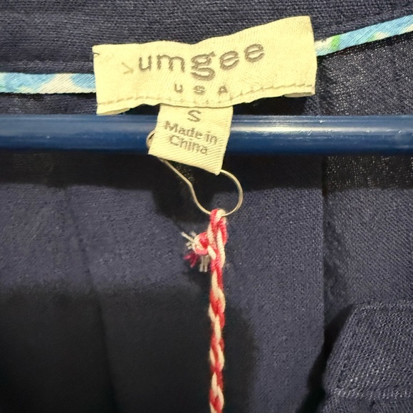 Umgee Women’s Small Navy Blue French Terry Boxy Cut Floral Lace Sleeve Blouse - Picture 5 of 5